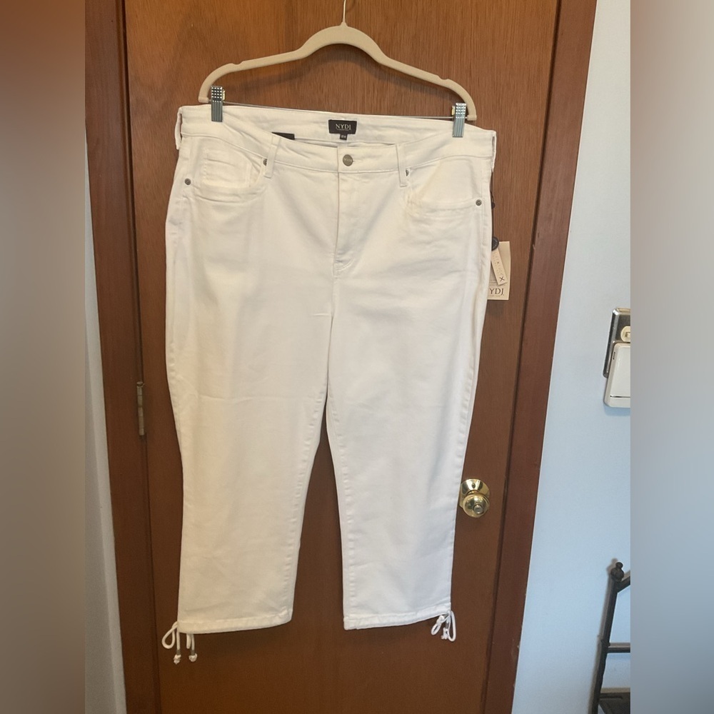 NYDJ Cropped Jeans